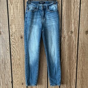 Judy Blue High Rise Boyfriend Fit Jeans Size 0/24